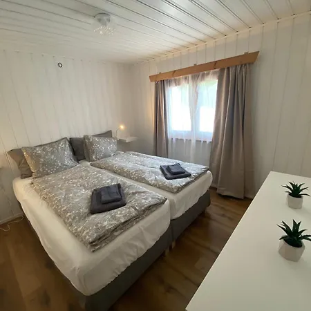 בית נופש Cozy 2-bedroom אינטרלאקן