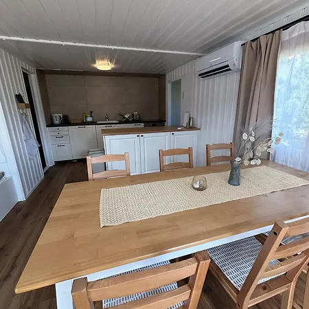 Cozy 2-bedroom Tatil Evi